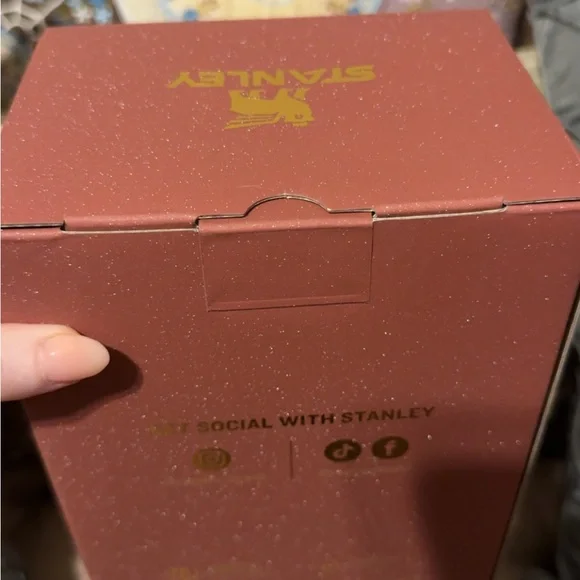 NWT Limited Edition Stanley Copper Tinsel 40oz Quencher - Picture 3 of 7